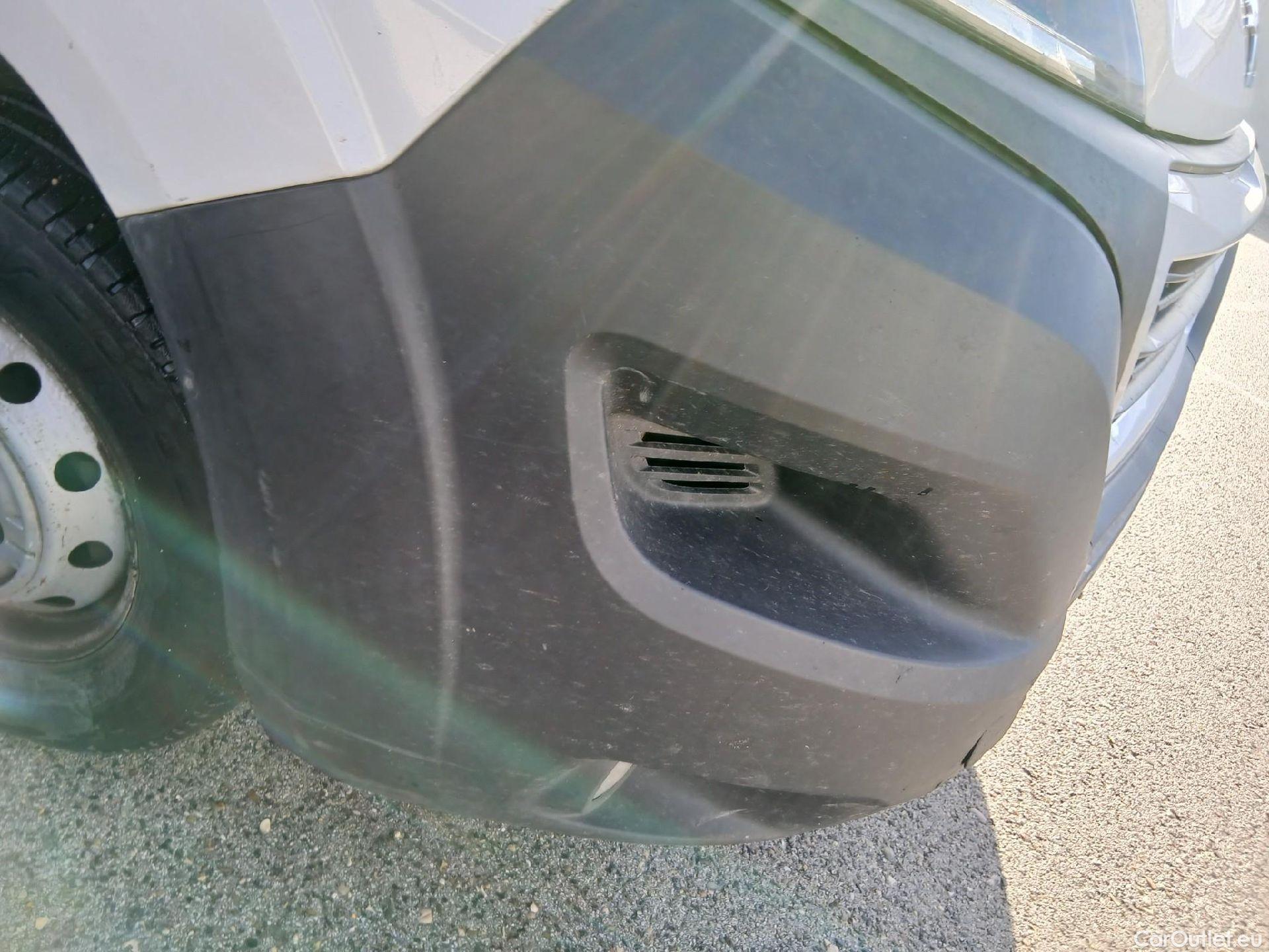  Peugeot  Boxer PEUGEOT  / 2014 / 4P / furgón 333 L2 H1 BHDI 103kW (140CV) S&S 6 V. M (AC) #11