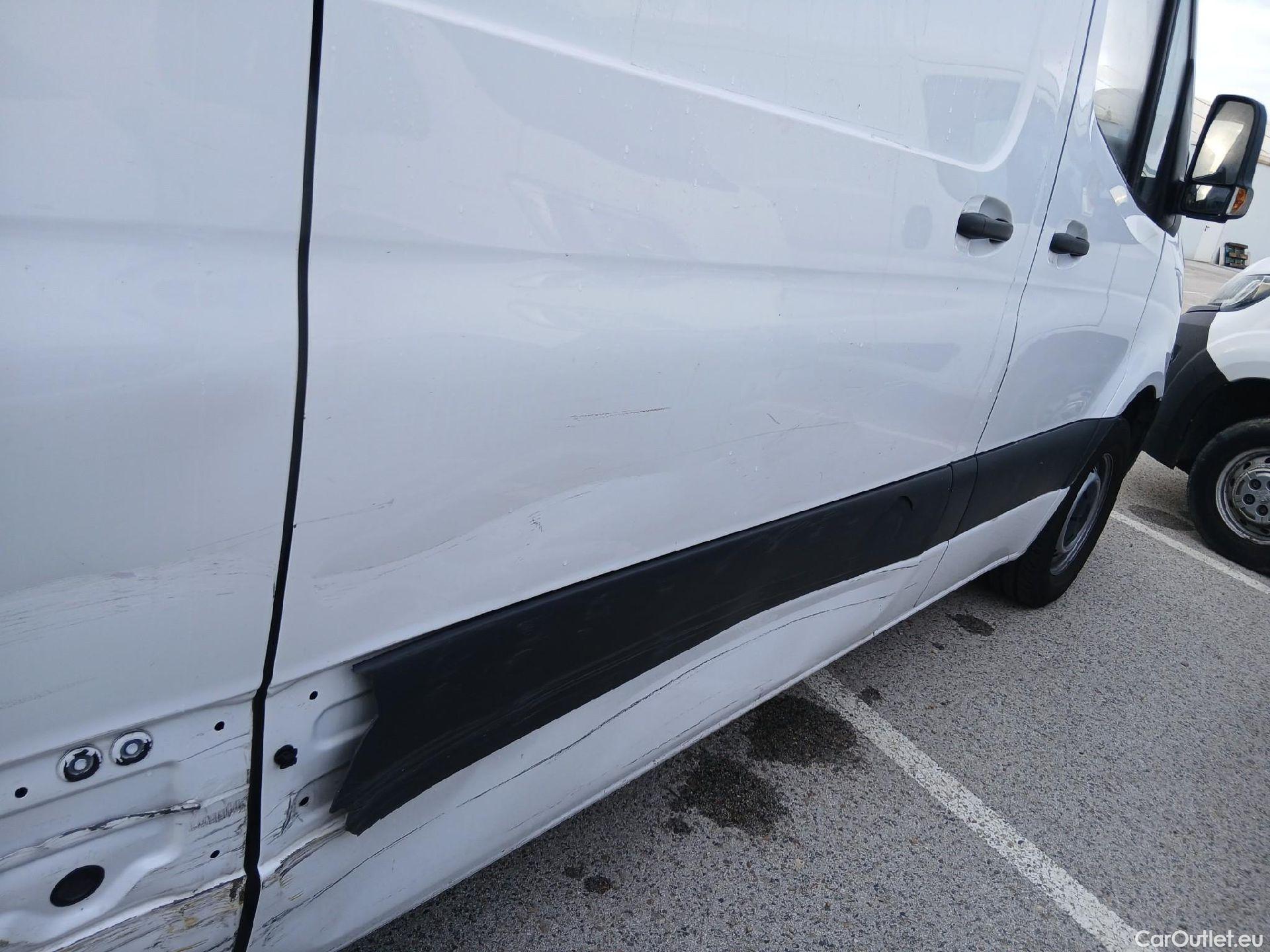  Mercedes  Sprinter MERCEDES-BENZ  / 2018 / 4P / furgón 314 CDI MEDIO 3.5T T. ALTO #65