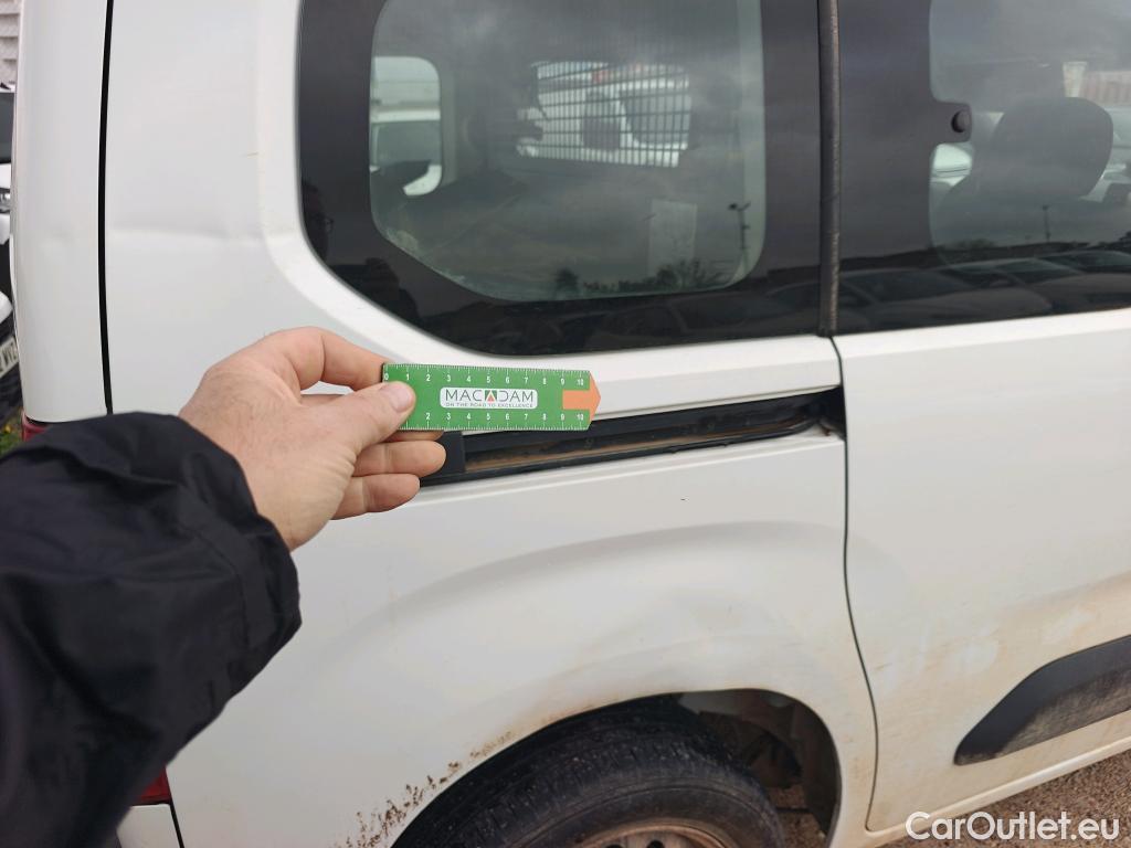  Opel  Combo OPEL  Life / 2018 / 4P / combi 1.5 TD 75kW Business Edition L1 N1 #8