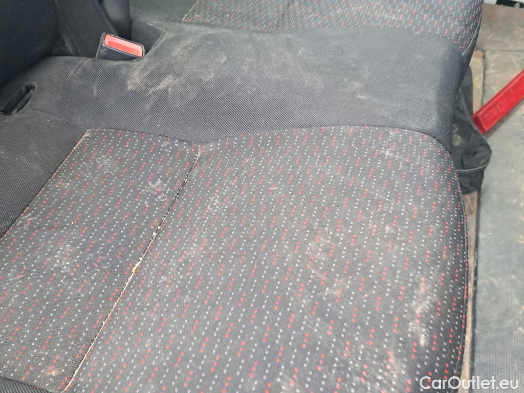  Peugeot  Boxer PEUGEOT  / 2014 / 4P / combi Combi 5/9 Pl 330 L1H1 BlueHDi 88KW (120) #43