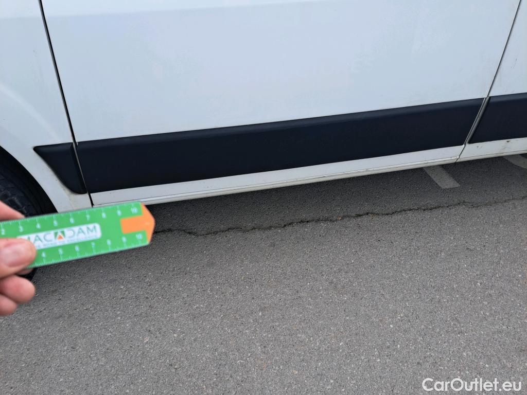  Peugeot  Boxer PEUGEOT  / 2014 / 4P / combi Combi 5/9 Pl 330 L1H1 BlueHDi 88KW (120) #40