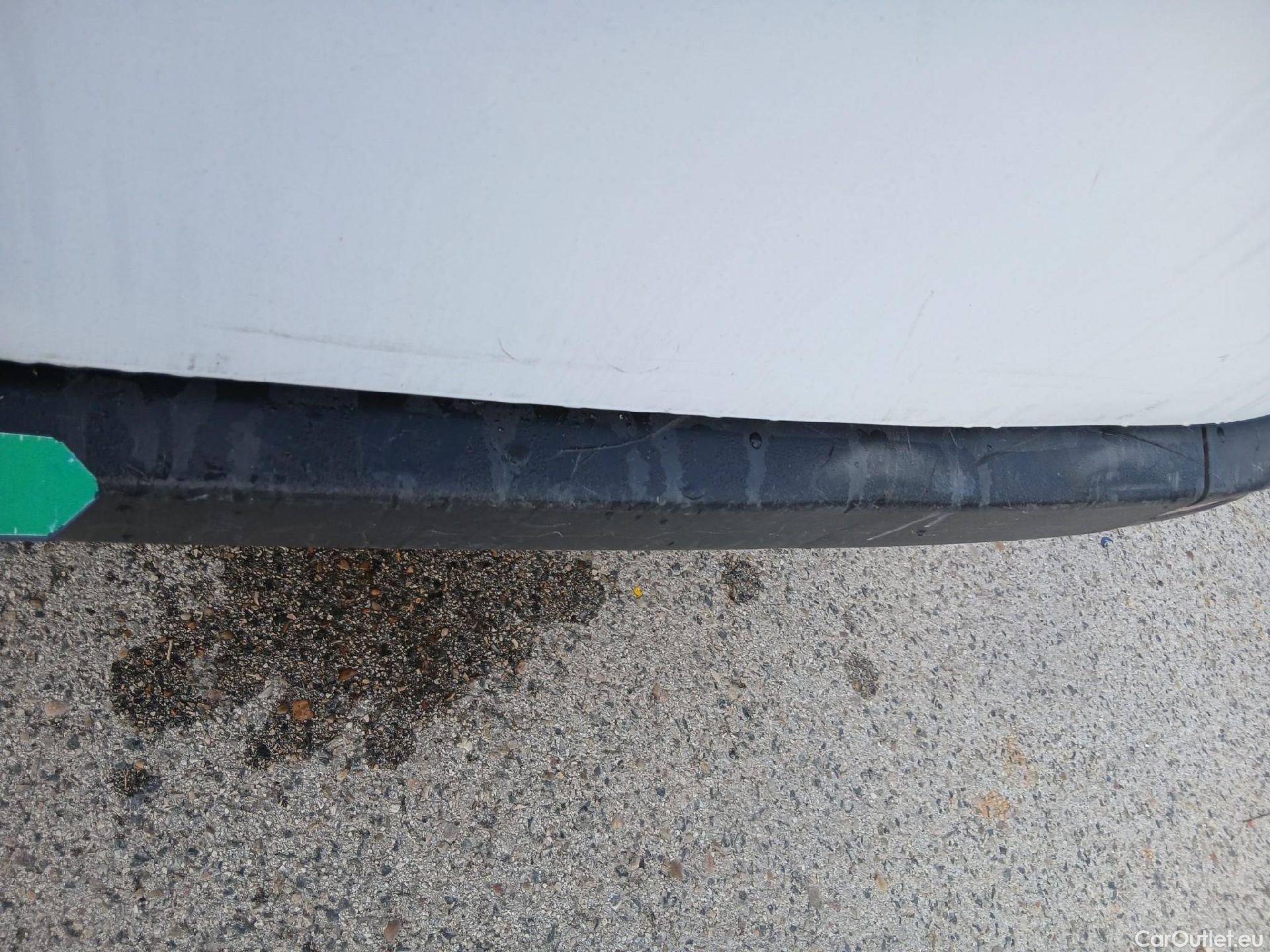  Mercedes  Sprinter MERCEDES-BENZ  / 2018 / 4P / furgón 314 CDI MEDIO 3.5T T. ALTO #47