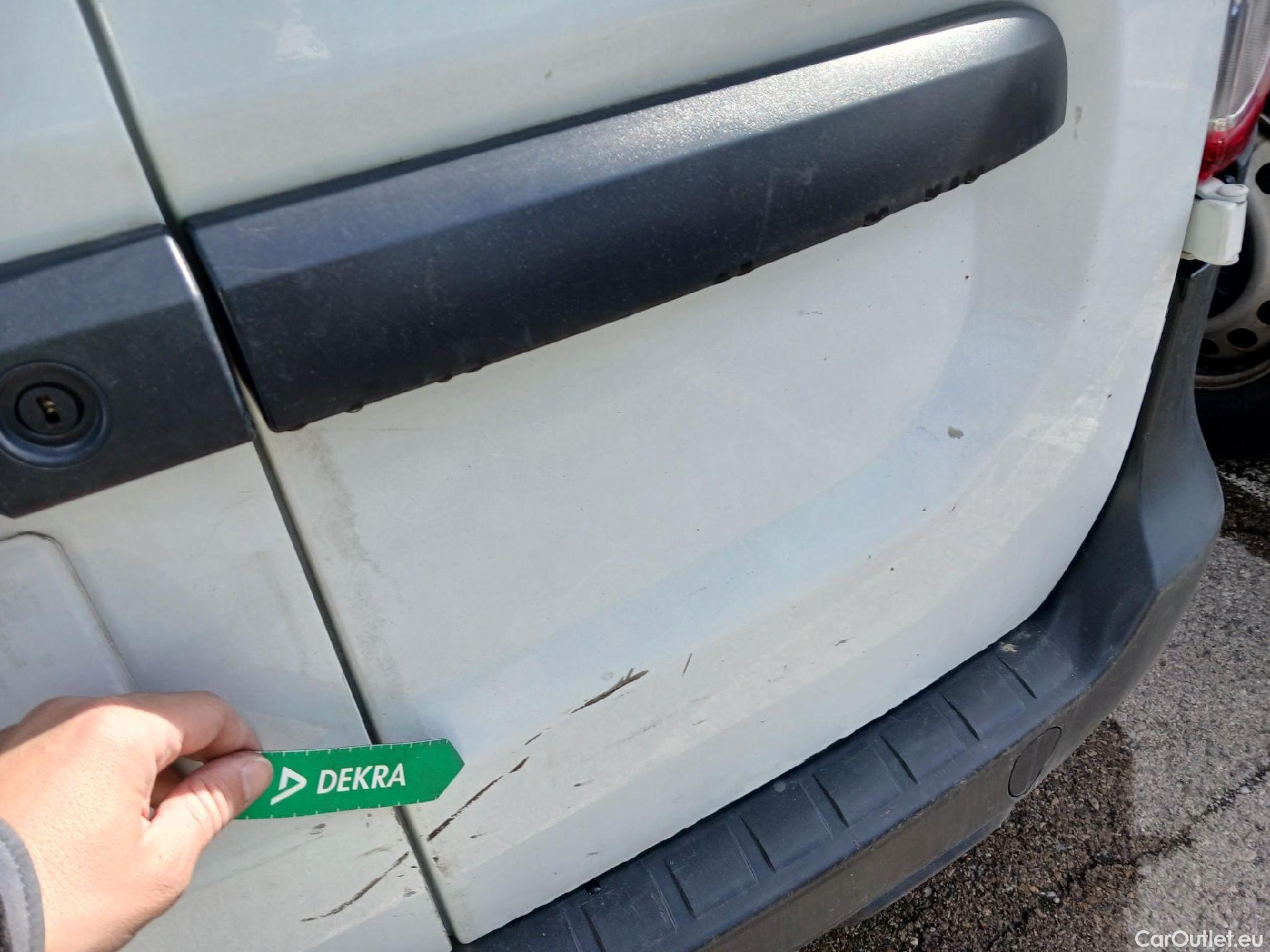  Dacia  Dokker DACIA  / 2013 / 4P / furgón derivado de turismo Van Essential 1.6 80kW (110CV) GLP #27