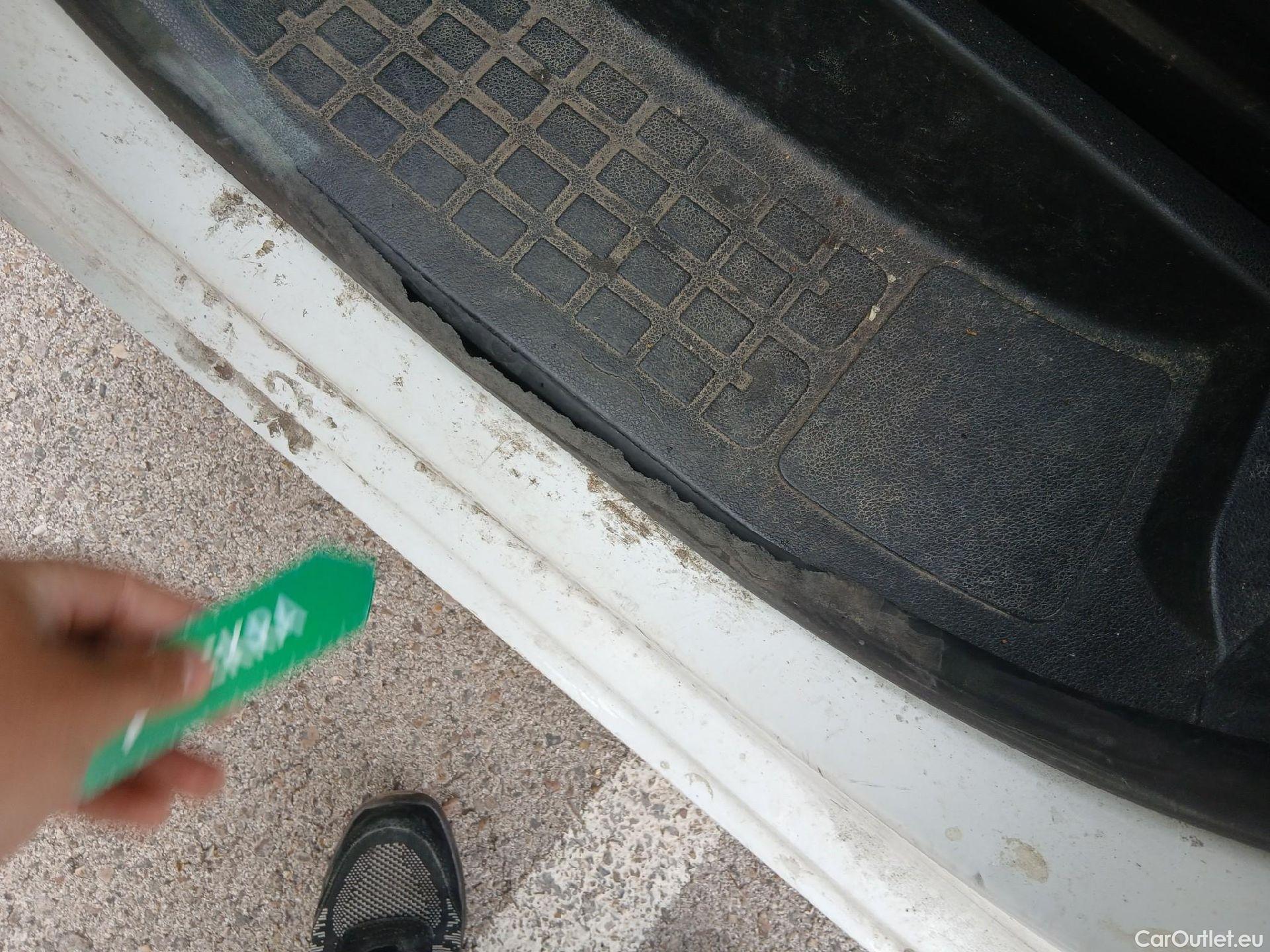  Opel  Vivaro OPEL  / 2019 / 4P / furgón 1.5 Diésel 74kW (100CV) M Std Express #56