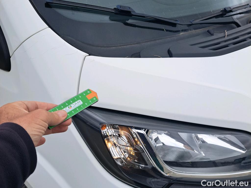  Peugeot  Boxer PEUGEOT  / 2014 / 4P / combi Combi 5/9 Pl 330 L1H1 BlueHDi 88KW (120) #86