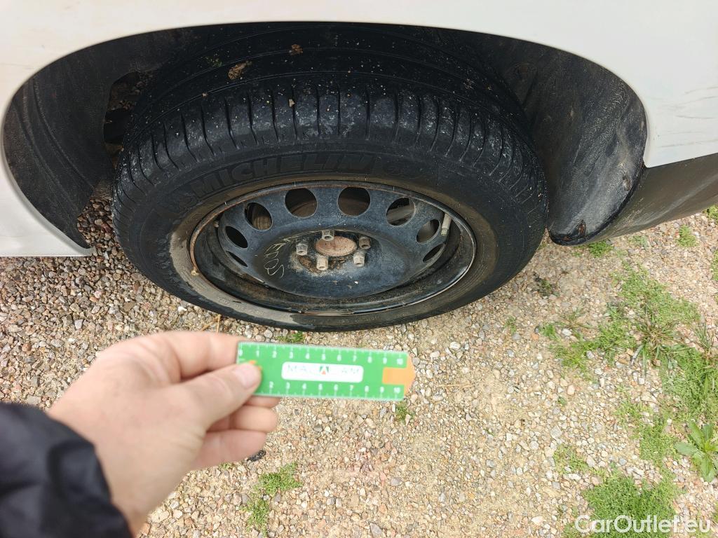  Opel  Combo OPEL  Life / 2018 / 4P / combi 1.5 TD 75kW Business Edition L1 N1 #48