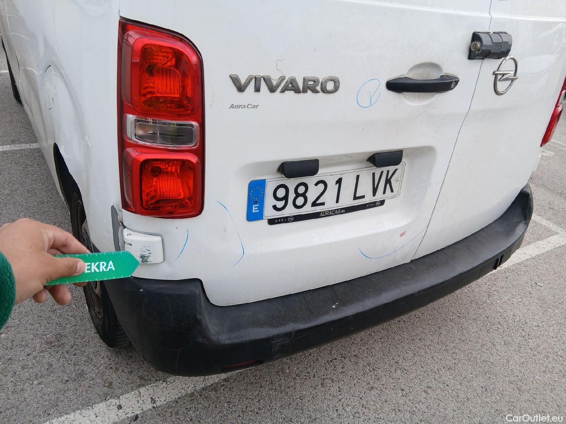  Opel  Vivaro OPEL  / 2019 / 4P / furgón 1.5 Diésel 74kW (100CV) M Std Express #30