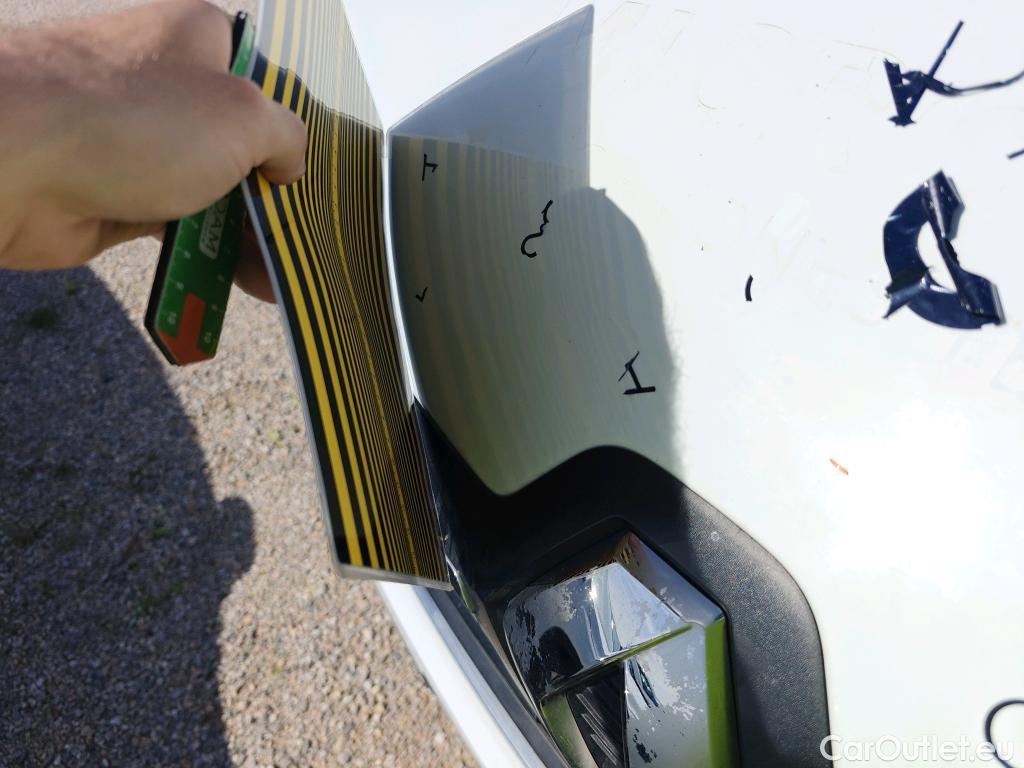  Renault  Trafic RENAULT  / 2019 / 4P / furgón Furgón 27 L1H1 Energy BluedCi 88 kW #94