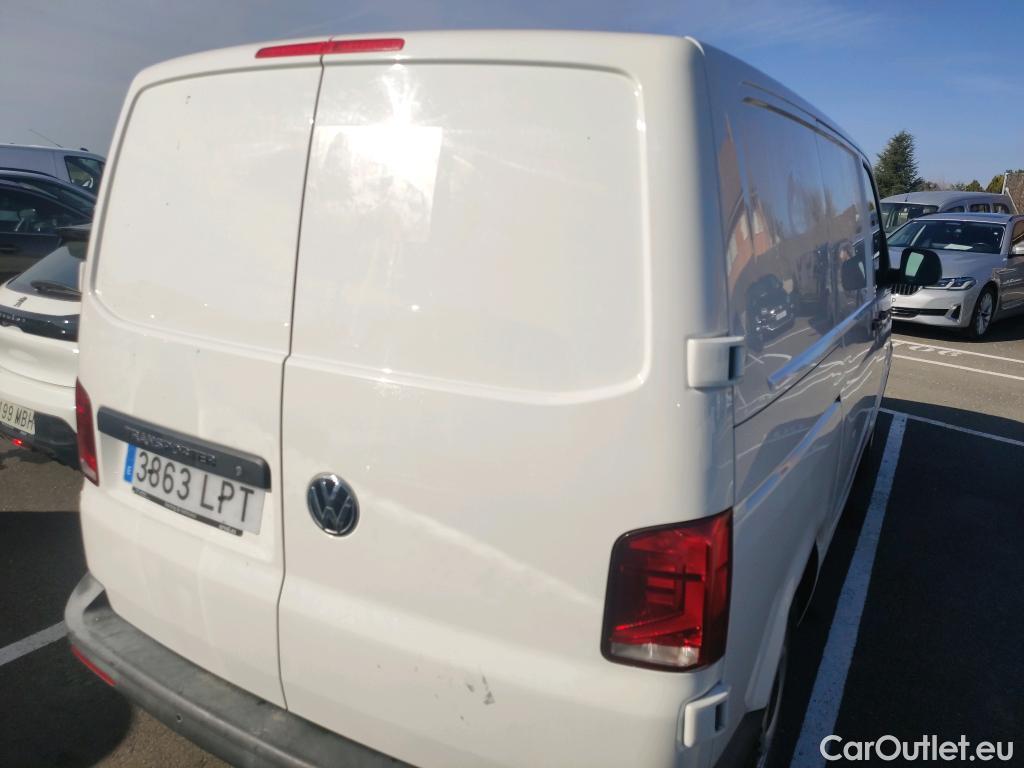  Land Rover  Discovery VOLKSWAGEN Transporter / 2020 / 4P / furgón Furgón Corto TN 2.0 TDI 81kW (110CV) #15