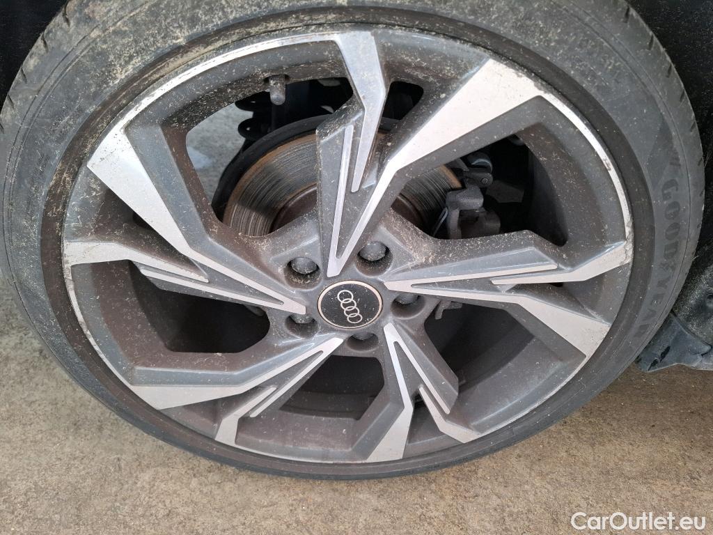  Audi  A3  Berline 35 TFSI S Line 1.5 TFSI 150CV BVM6 E6d #7