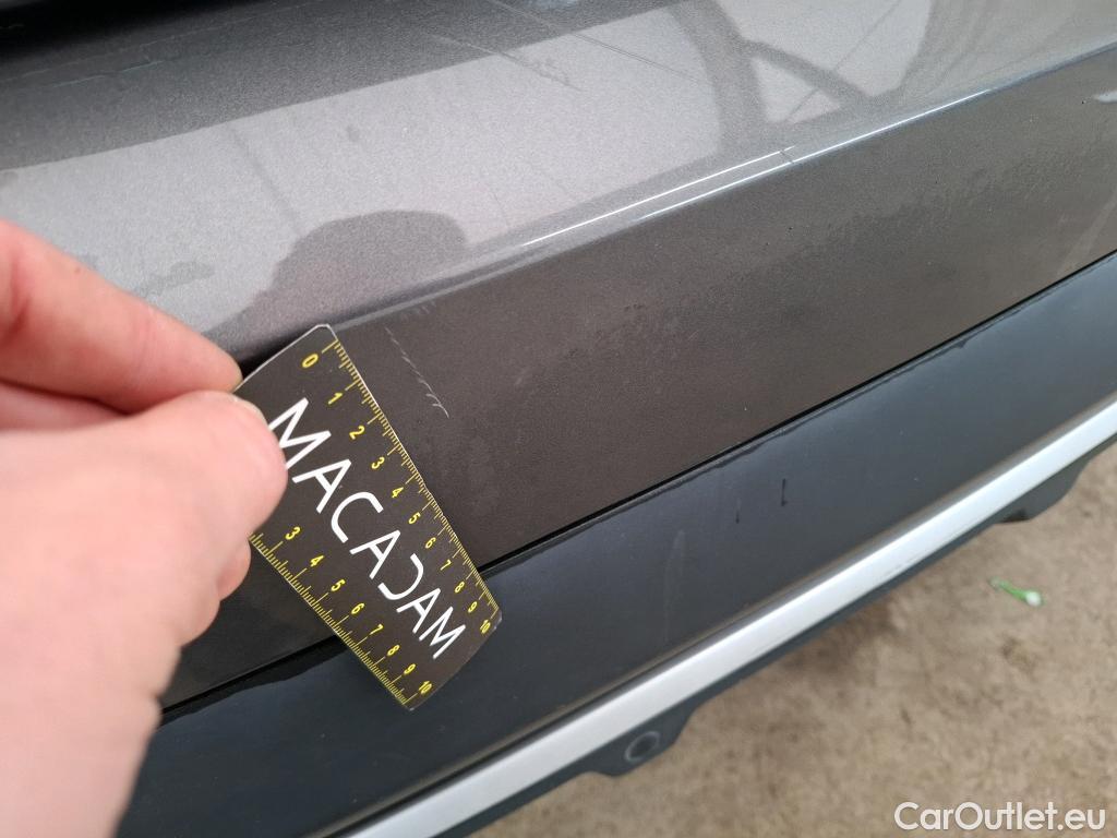  DS  DS7 DS DS 7 Crossback  2017  5P  SUV BlueHDi 130 Auto Executive #5