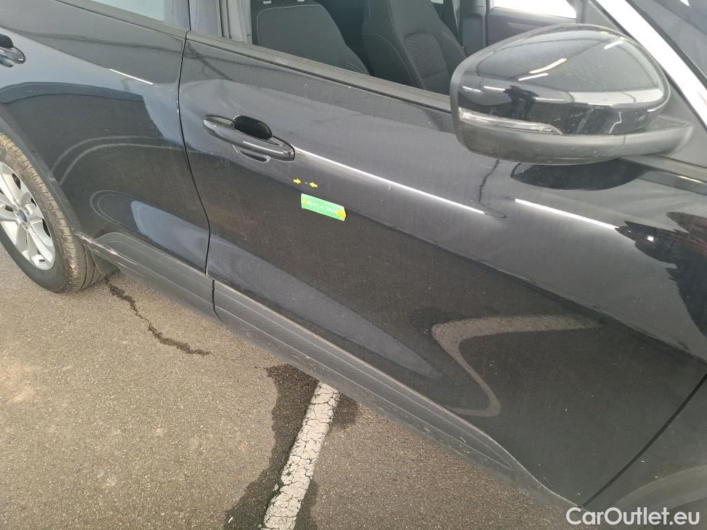  Ford  Kuga FORD  / 2019 / 5P / SUV 2.5 190 hybrid Flexifuel Pshift Titanium #20