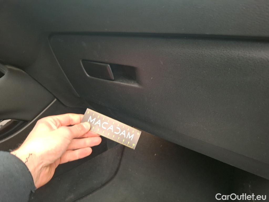  Bmw  X1 Série  sDrive 18 i xLine 1.5 140CV BVA7 E6dT #41