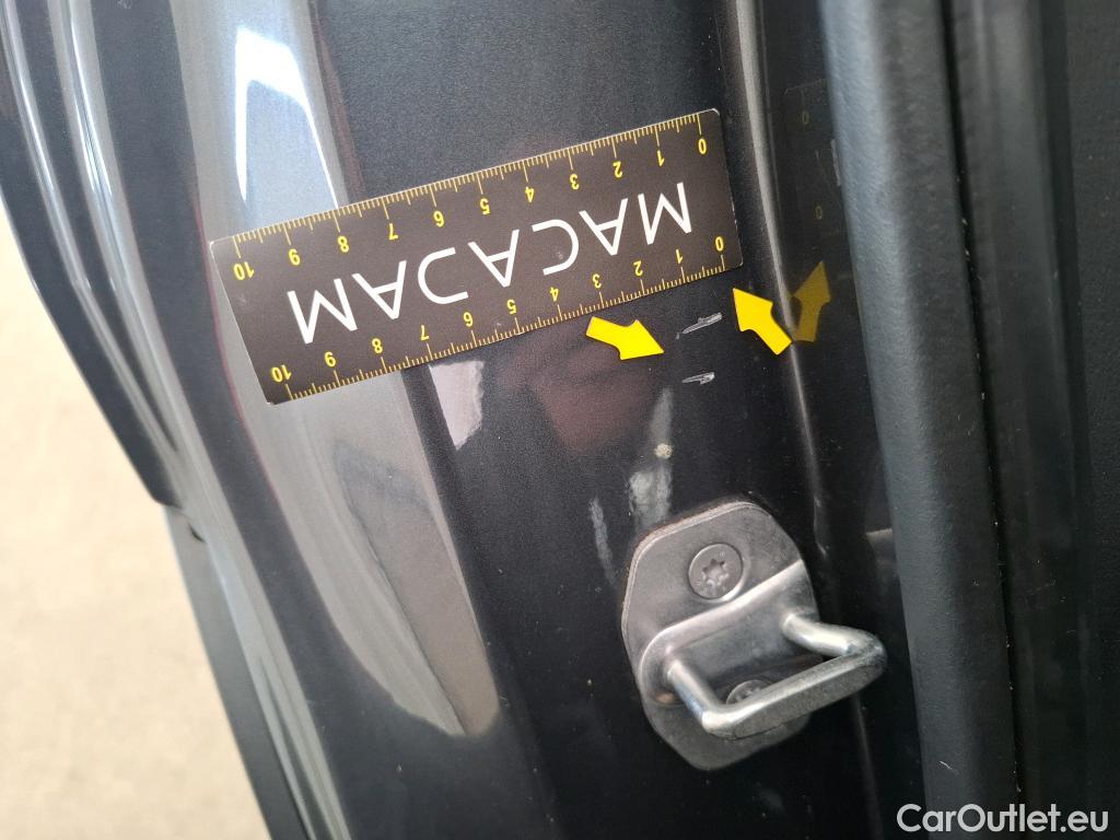  Bmw  X1 Série  sDrive 18 i xLine 1.5 140CV BVA7 E6dT #48