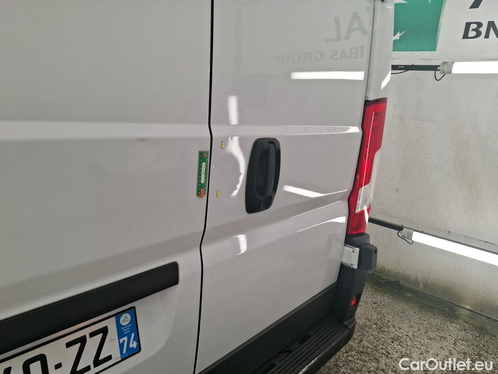  Fiat  Ducato FIAT  2014  4P Fourgon tôlé H3Power 120 3.0 M H2 Pack #29