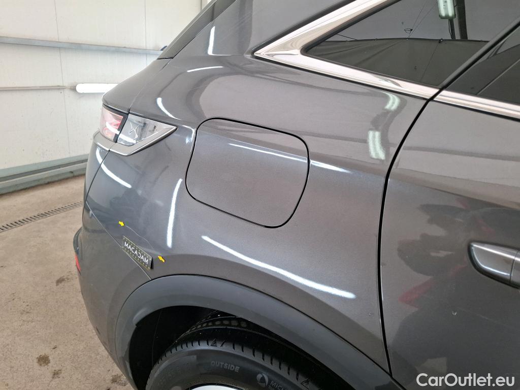  DS  DS7 DS DS 7 Crossback  2017  5P  SUV BlueHDi 130 Auto Executive #1