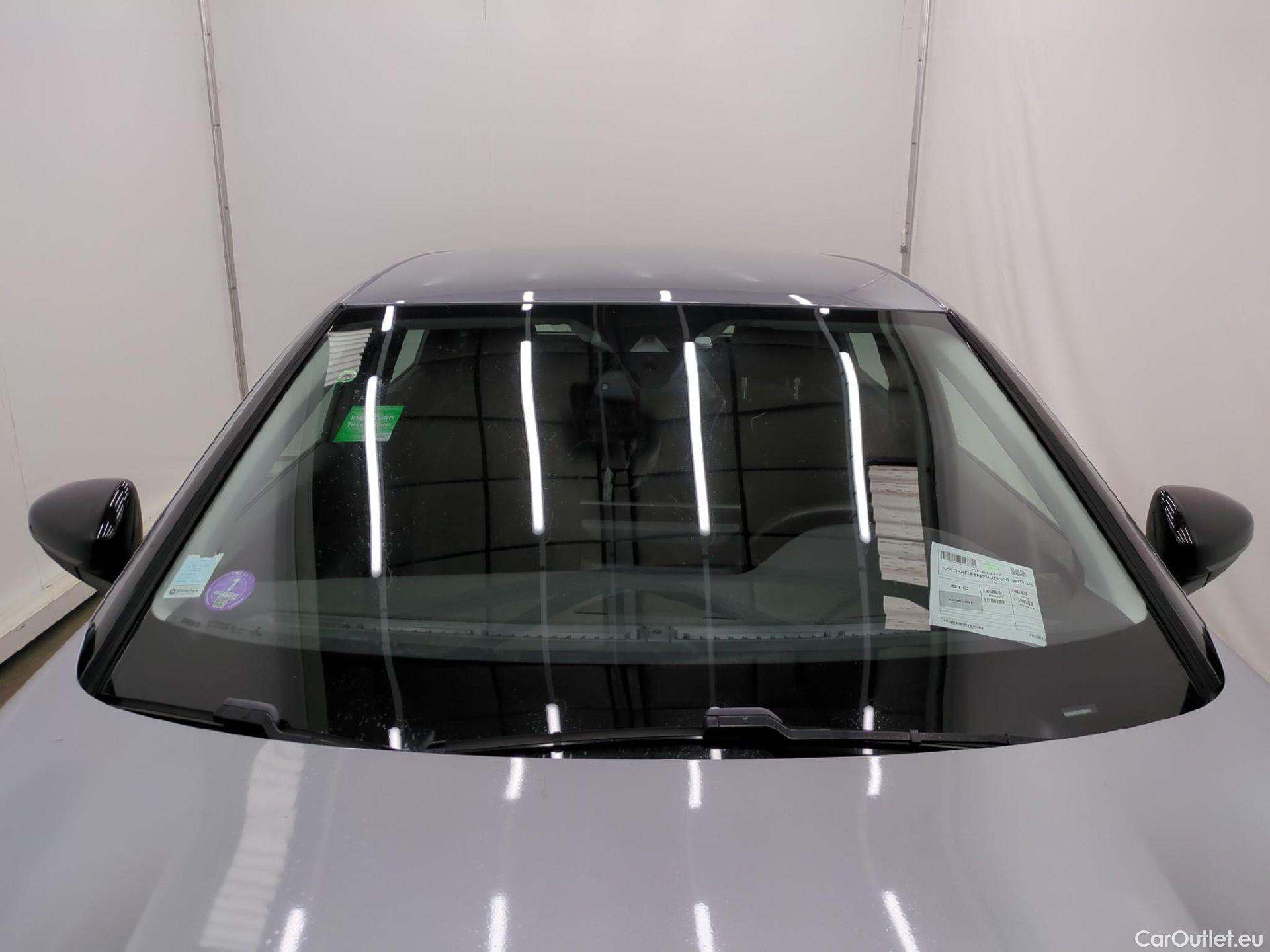  Peugeot  3008  Active Pack 1.2 PureTech 130CV BVA8 E6d #7