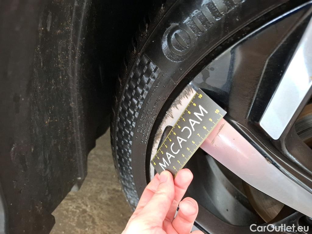  Nissan  Qashqai NISSAN  5p Crossover 1.2 DIG-T 115 Xtronic Tekna #26