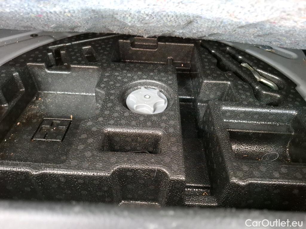  Nissan  Qashqai NISSAN  5p Crossover 1.2 DIG-T 115 Xtronic Tekna #38