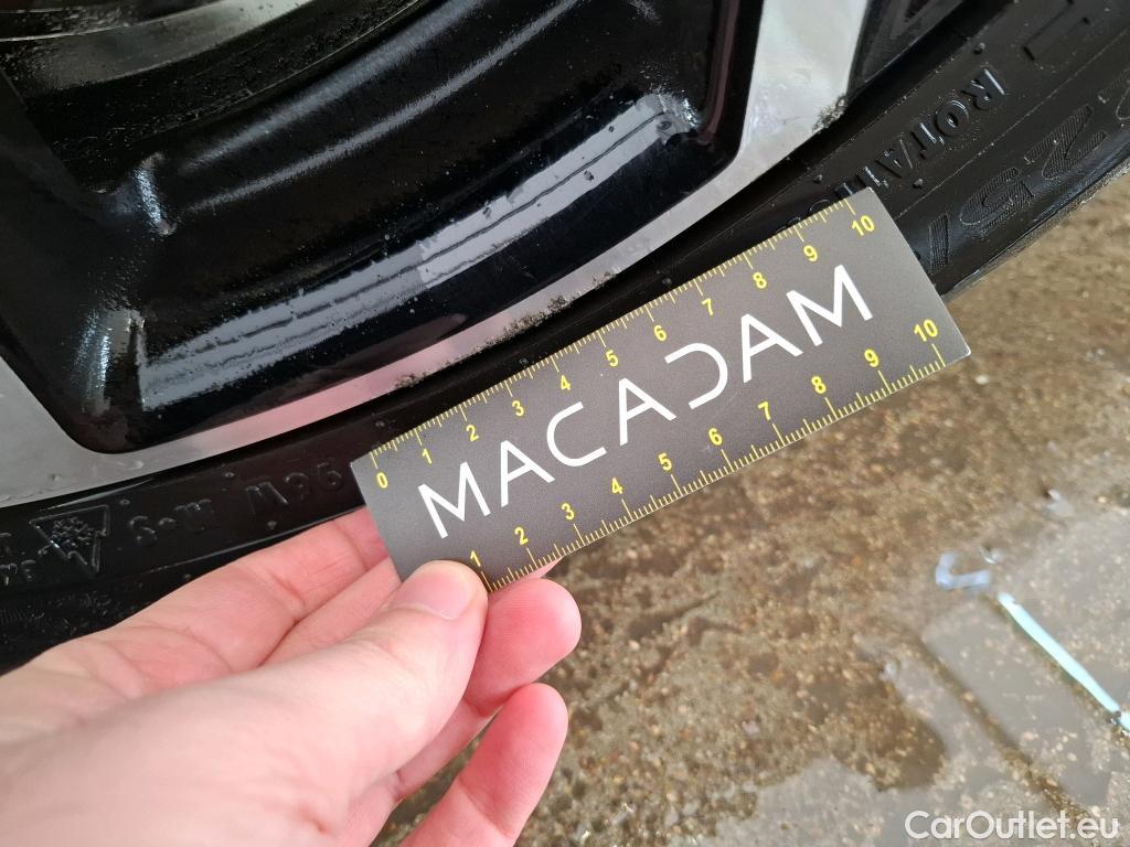  Nissan  Qashqai NISSAN  5p Crossover 1.2 DIG-T 115 Xtronic Tekna #32