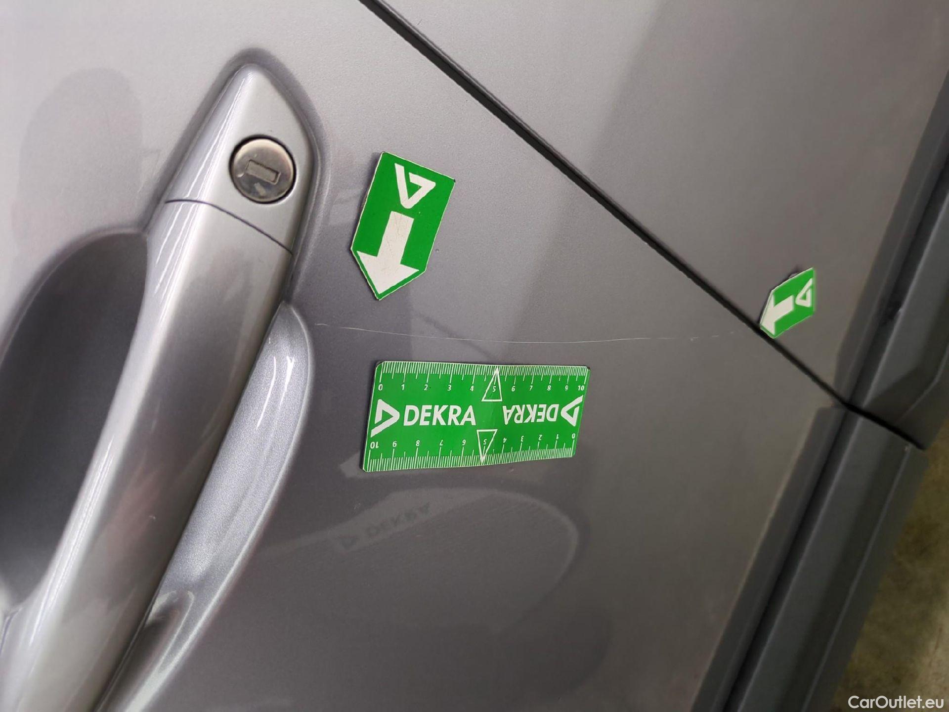  Peugeot  3008  Active Pack 1.2 PureTech 130CV BVA8 E6d #29