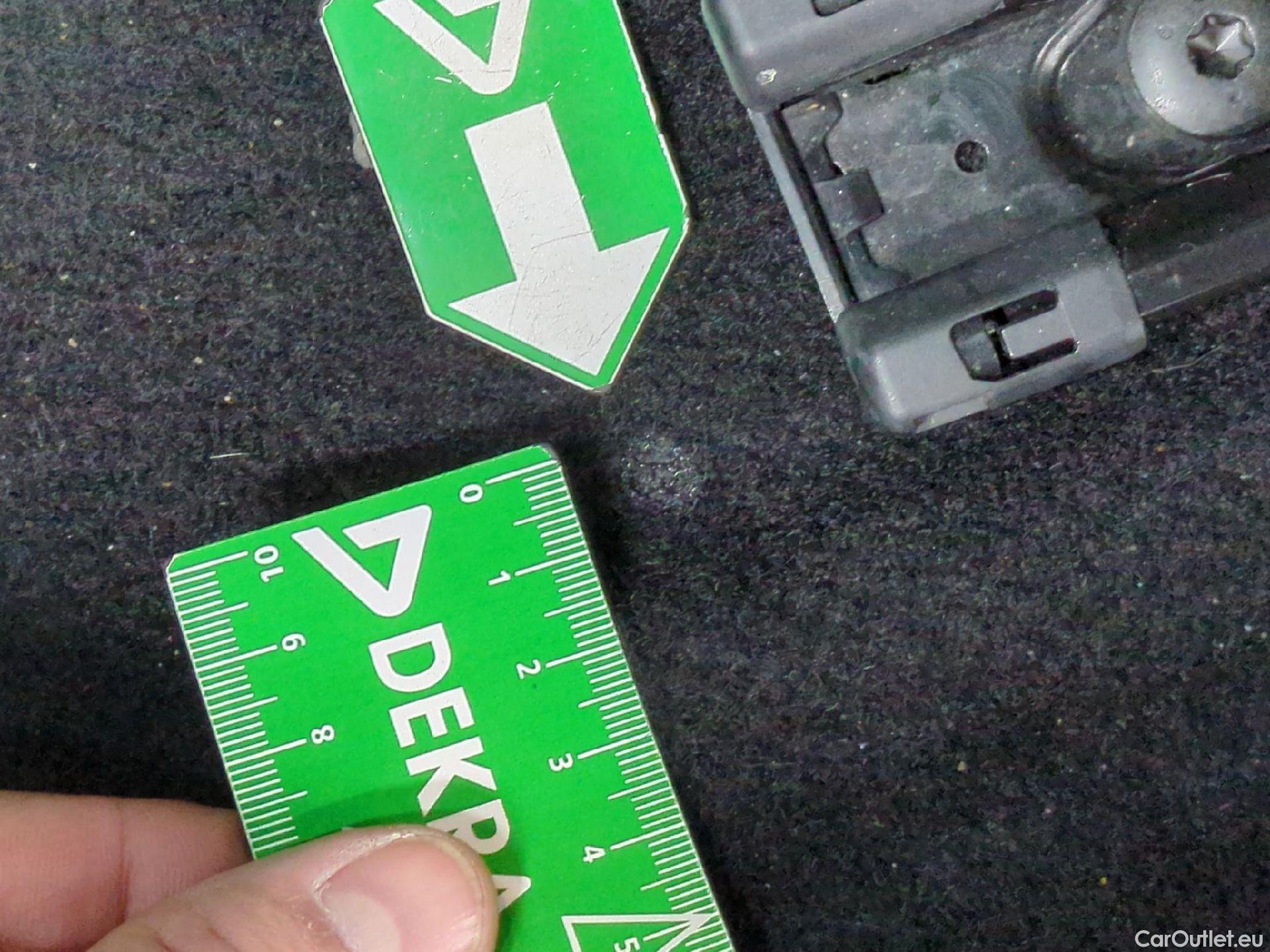  Peugeot  3008  Active Pack 1.2 PureTech 130CV BVA8 E6d #3