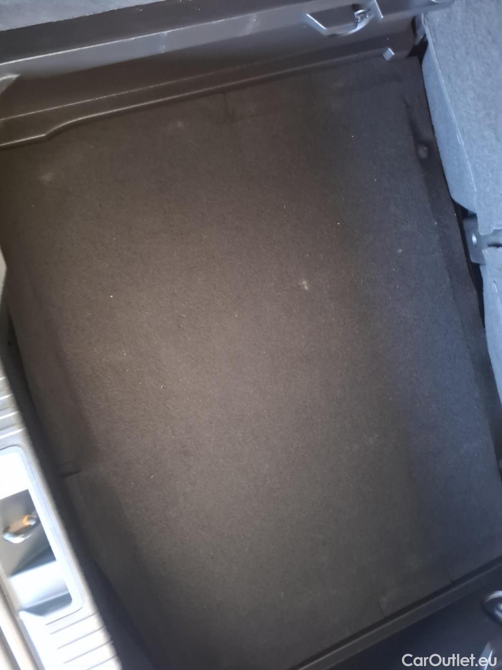  Renault  Captur  II Business 1.0 TCe 90CV BVM6 E6d #18