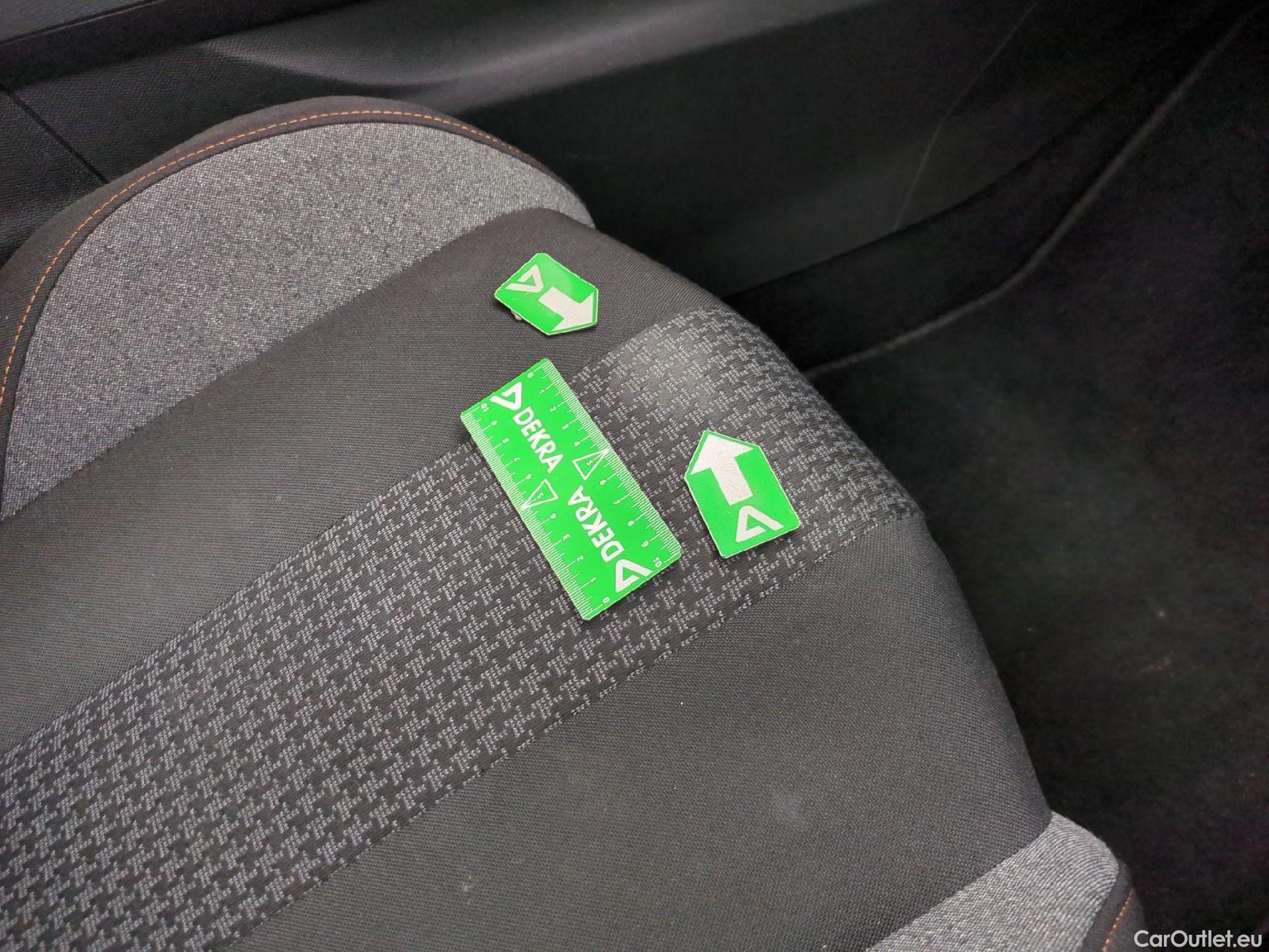  Peugeot  3008  Active Pack 1.2 PureTech 130CV BVA8 E6d #5