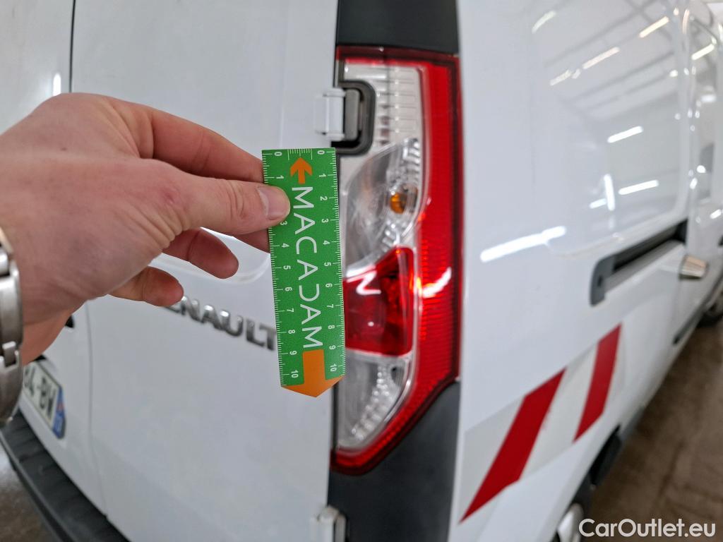  Renault  Kangoo  Express Maxi Extra (Série Spéciale) 1.5 dCi 90CV BVM5 E6 #29