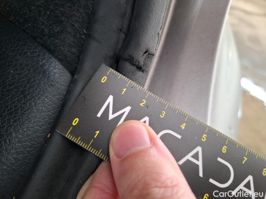  Nissan  Qashqai NISSAN  5p Crossover 1.2 DIG-T 115 Xtronic Tekna #48