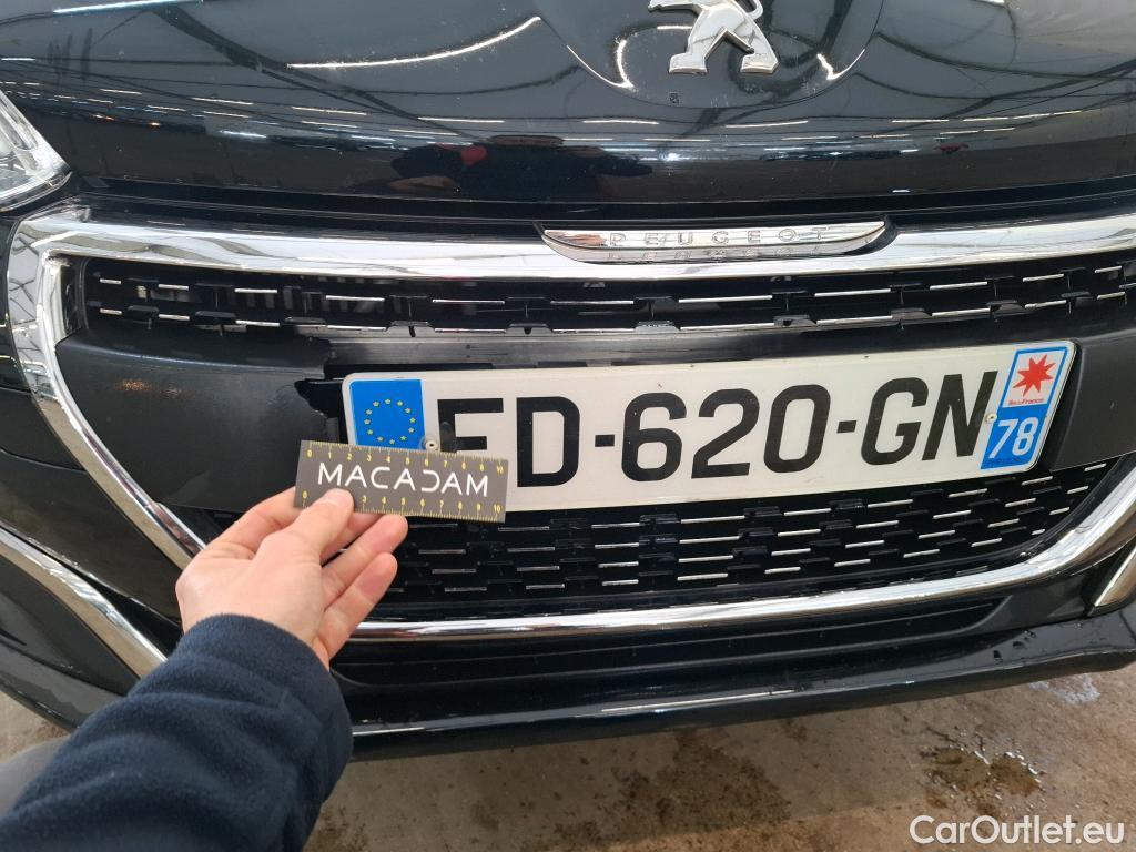  Peugeot  208  Allure Business 1.2 PureTech 110CV BVM6 E6dT #9