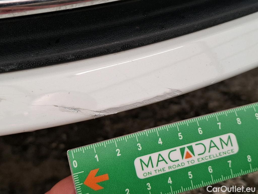  Volkswagen  Golf  VOLKSWAGEN / 2020 / 5P / Berline 1.5 eTSI OPF 150 DSG7 Style #6