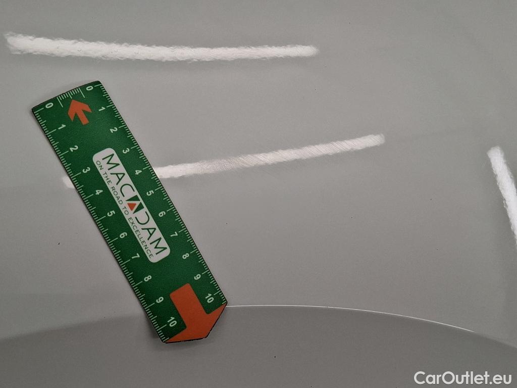  Volkswagen  Golf  VOLKSWAGEN / 2020 / 5P / Berline 1.5 eTSI OPF 150 DSG7 Style #3