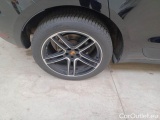  Porsche  Macan PORSCHE  / 2018 / 5P / SUV 2.0 #54