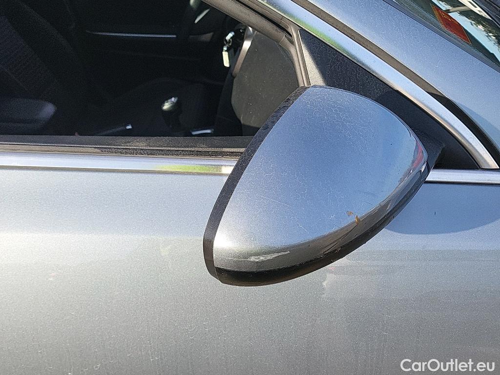  KIA  XCeed KIA  / 2019 / 5P / todoterreno 1.0 T-GDi Drive 88kW (120CV) #23