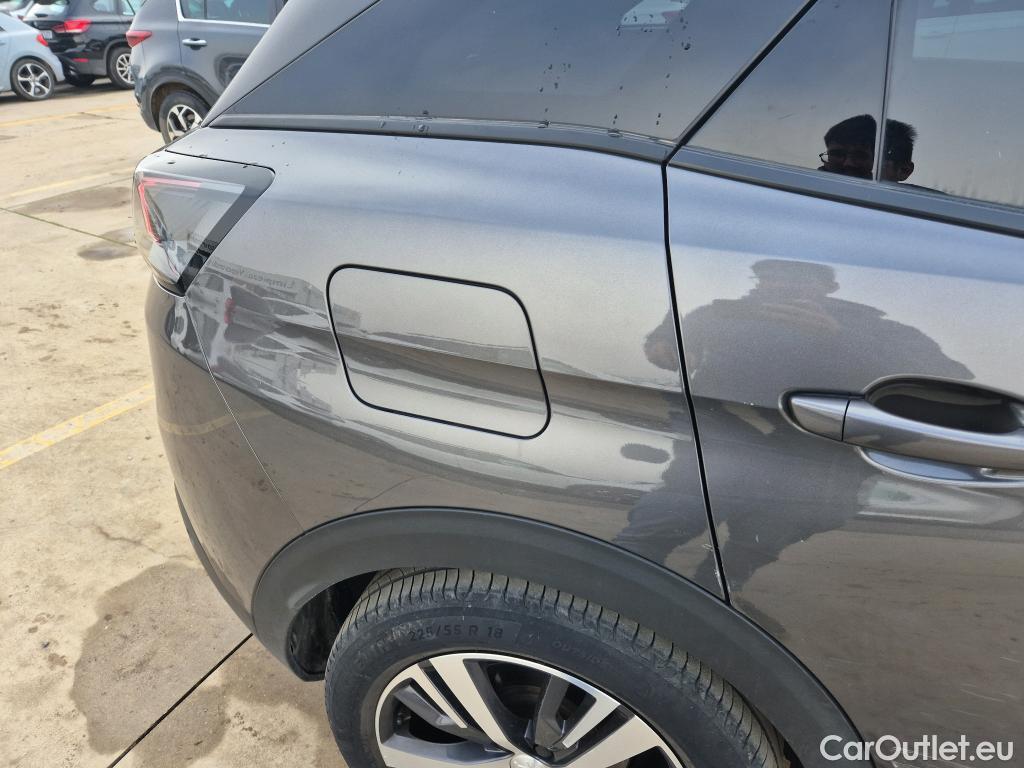  Peugeot  3008 PEUGEOT  Hybrid / 2020 / 5P / todoterreno 225 e-EAT8 Allure (AC2) #32