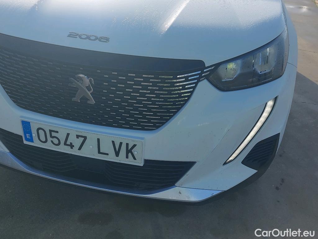  Peugeot  2008 PEUGEOT  / 2019 / 5P / todoterreno Allure BlueHDI 81kW (110CV) #5
