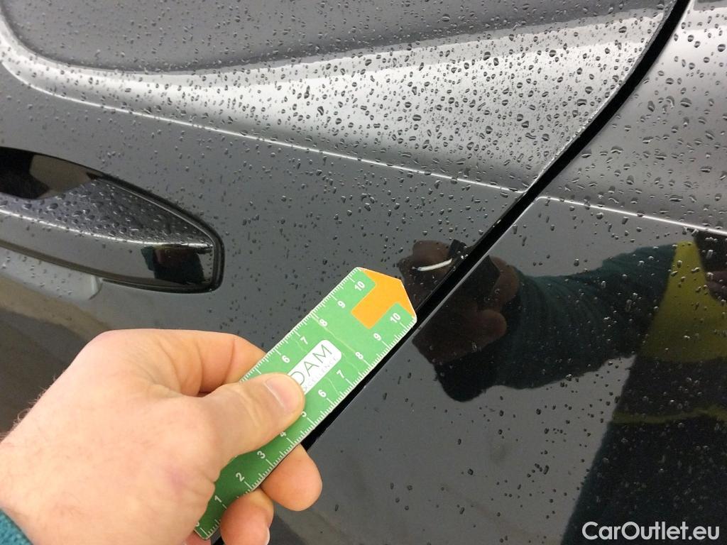  Volvo  XC 40 VOLVO XC40 / 2017 / 5P / todoterreno 2.0 T4 AWD Momentum Auto #14