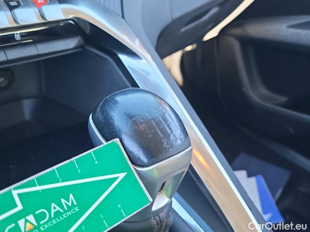  Peugeot  3008 PEUGEOT  / 2016 / 5P / todoterreno 1.5 BlueHDi 96kW (130CV) S&S Active (AC) #12