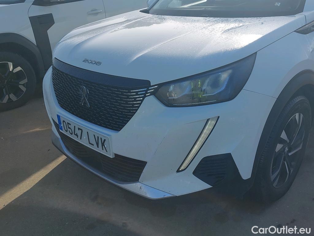 Peugeot  2008 PEUGEOT  / 2019 / 5P / todoterreno Allure BlueHDI 81kW (110CV) #9