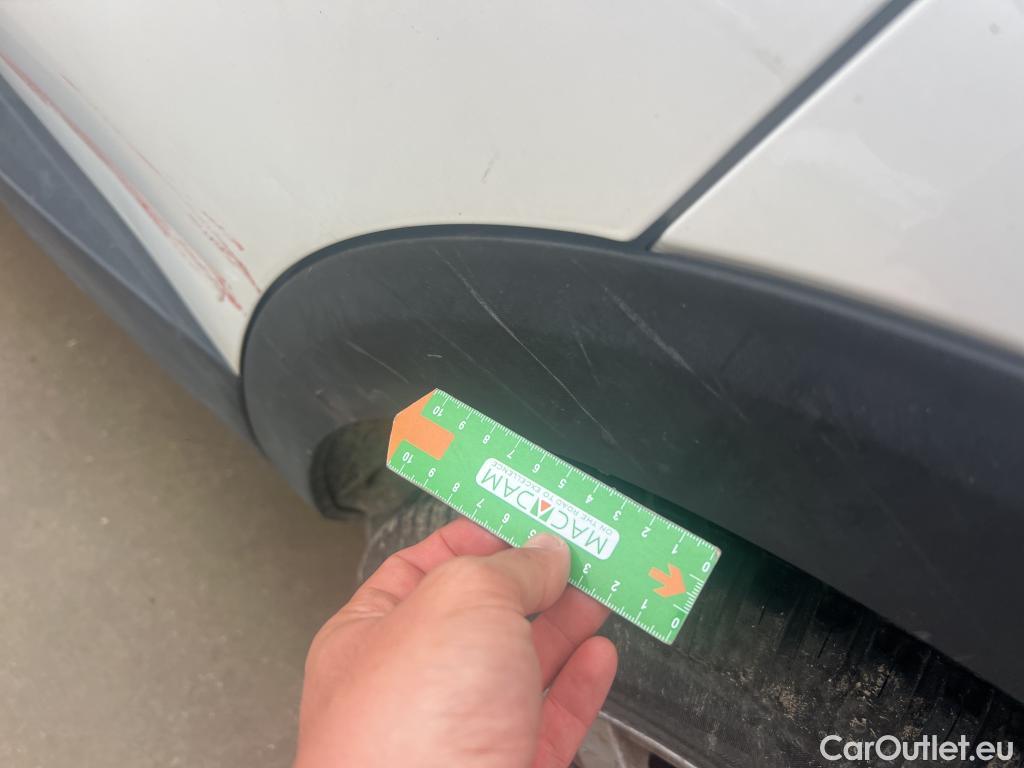  Peugeot  3008 PEUGEOT  / 2020 / 5P / todoterreno 1.5 BlueHDi 96kW (130CV) S&S Active Pack #39