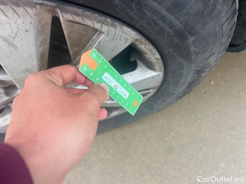  Peugeot  3008 PEUGEOT  / 2020 / 5P / todoterreno 1.5 BlueHDi 96kW (130CV) S&S Active Pack #19