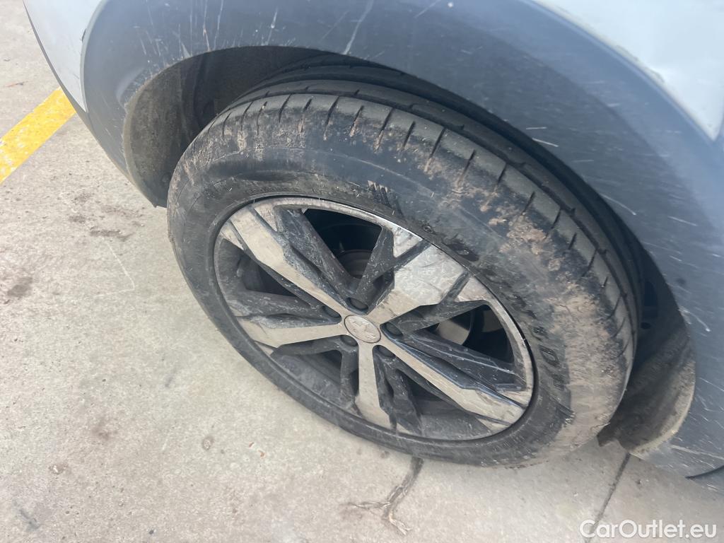  Peugeot  3008 PEUGEOT  / 2016 / 5P / todoterreno 1.5 BlueHDi 96kW (130CV) S&S Allure EAT8 #12