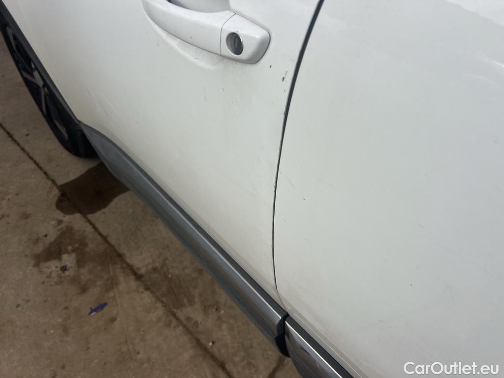  Peugeot  3008 PEUGEOT  / 2016 / 5P / todoterreno 1.5 BlueHDi 96kW (130CV) S&S Allure EAT8 #17