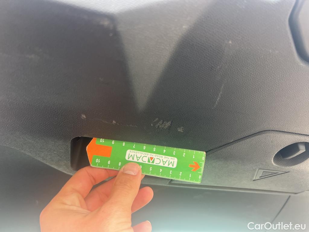  Peugeot  3008 PEUGEOT  / 2020 / 5P / todoterreno 1.5 BlueHDi 96kW (130CV) S&S Active Pack #25