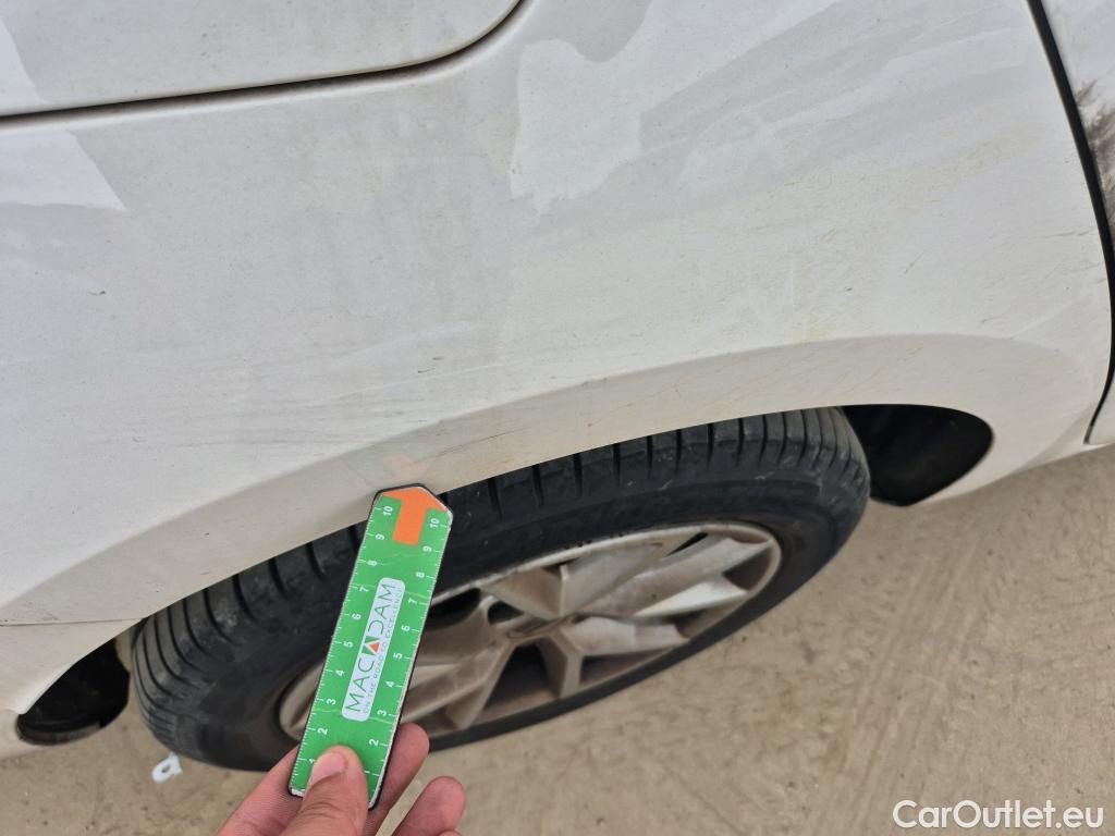  Seat  Leon SEAT Nuevo León / 2020 / 5P / familiar SP 2.0 TDI 85kW Style Go(SP) #27