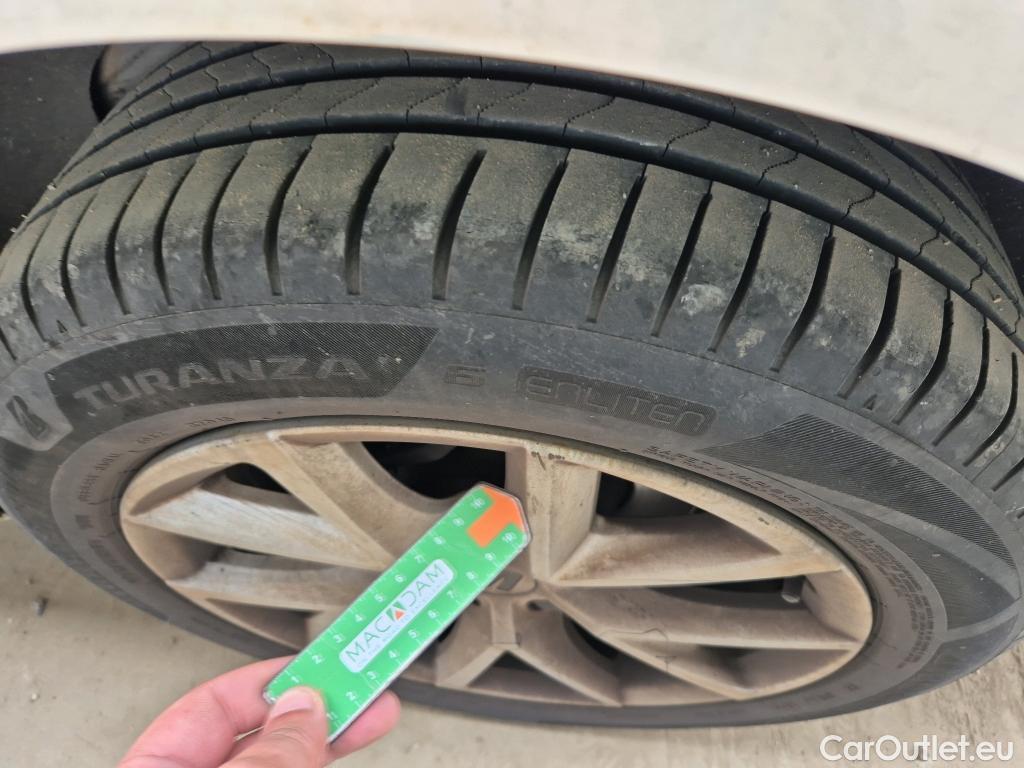  Seat  Leon SEAT Nuevo León / 2020 / 5P / familiar SP 2.0 TDI 85kW Style Go(SP) #25