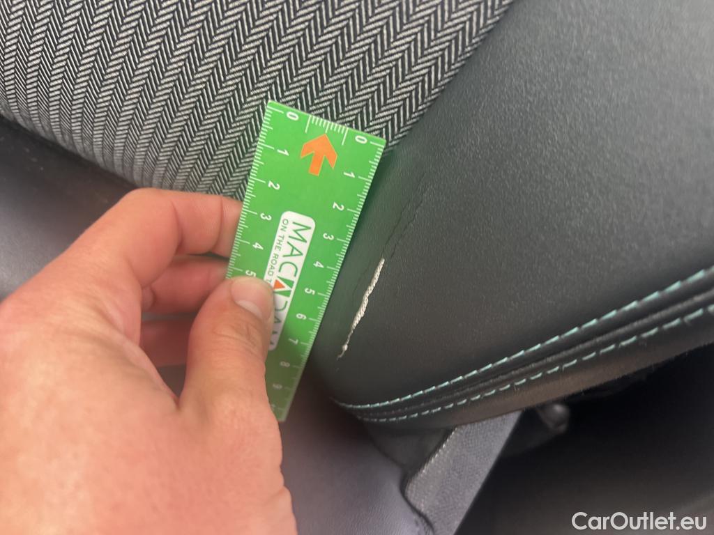  Peugeot  3008 PEUGEOT  Hybrid / 2020 / 5P / todoterreno 225 e-EAT8 Allure #11