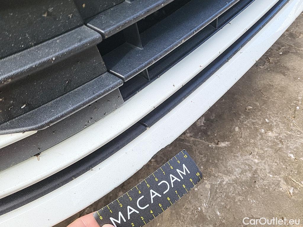  Volkswagen  Golf  VIII Berlina 2.0 TDI 115CV MT6 E6d #8