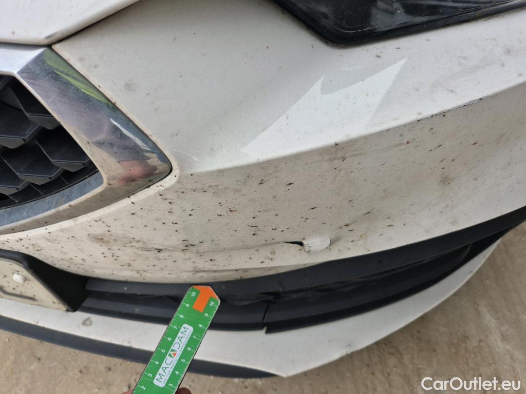  Seat  Leon SEAT Nuevo León / 2020 / 5P / familiar SP 2.0 TDI 85kW Style Go(SP) #4